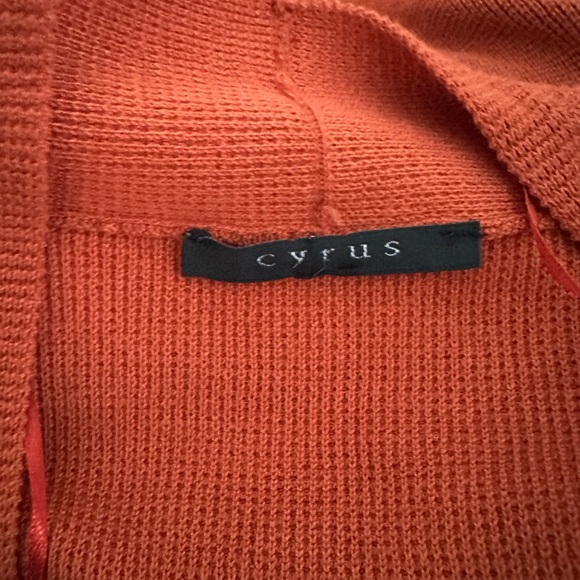 Cyrus Orange Cardigan Sweater Lightweight Knit - Picture 3 of 4